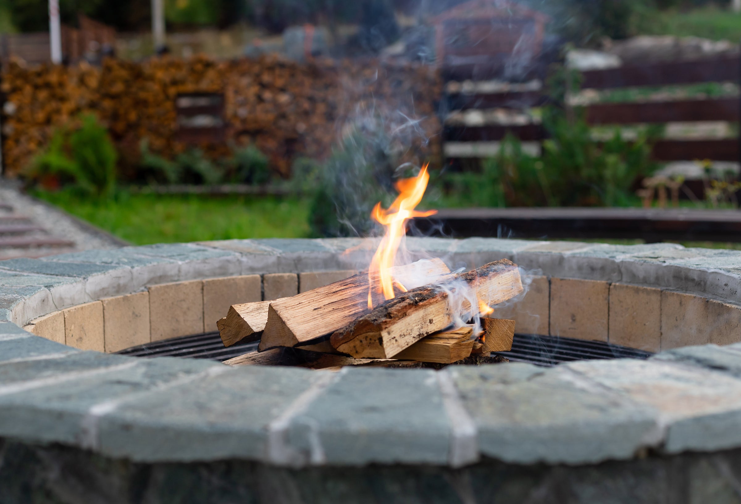 Firepits & Barbecue Grills