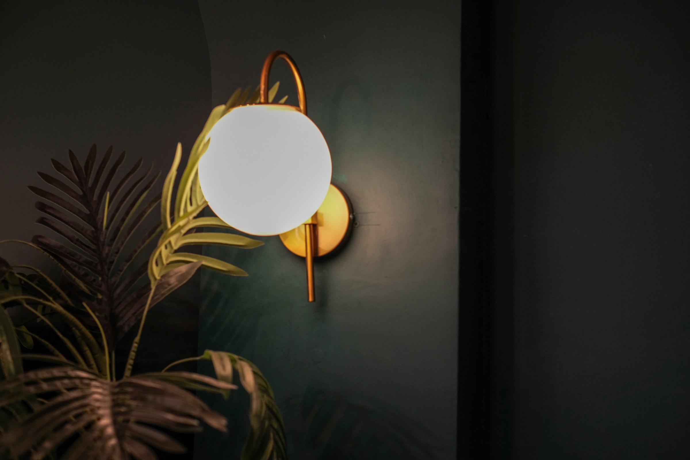 Wall-mounted Fixtures