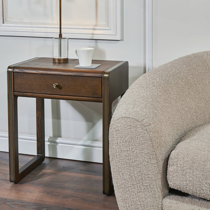 Daxton Side Table Roomset