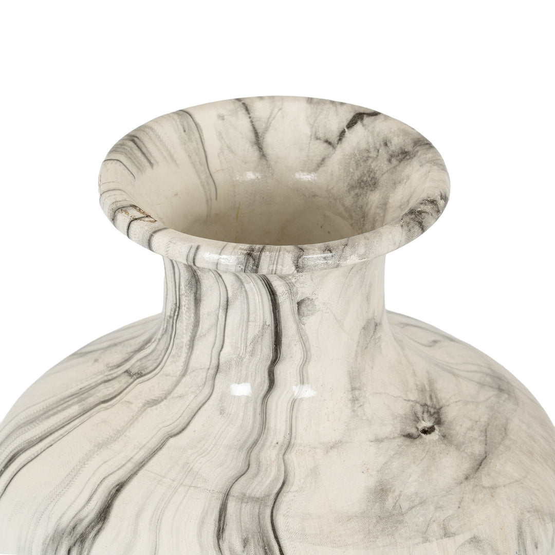 Marble Effect Squat Vase by Hill Interiors