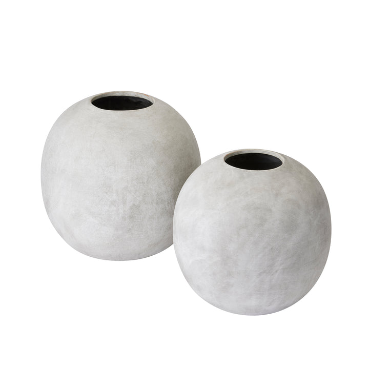 Darcy Small Globe Vase by Hill Interiors