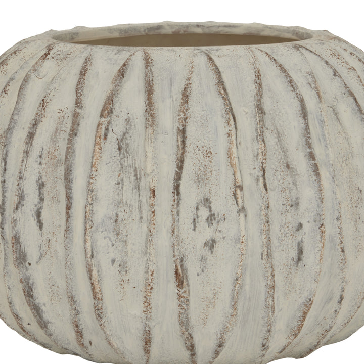 Lorenzo Rotund Fin Vase by Hill Interiors