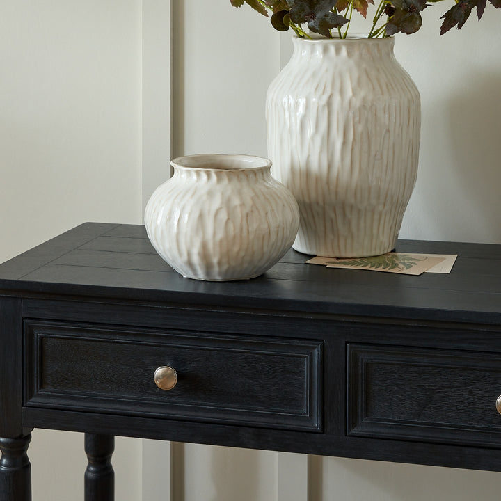 Numa Squat Vase by Hill Interiors