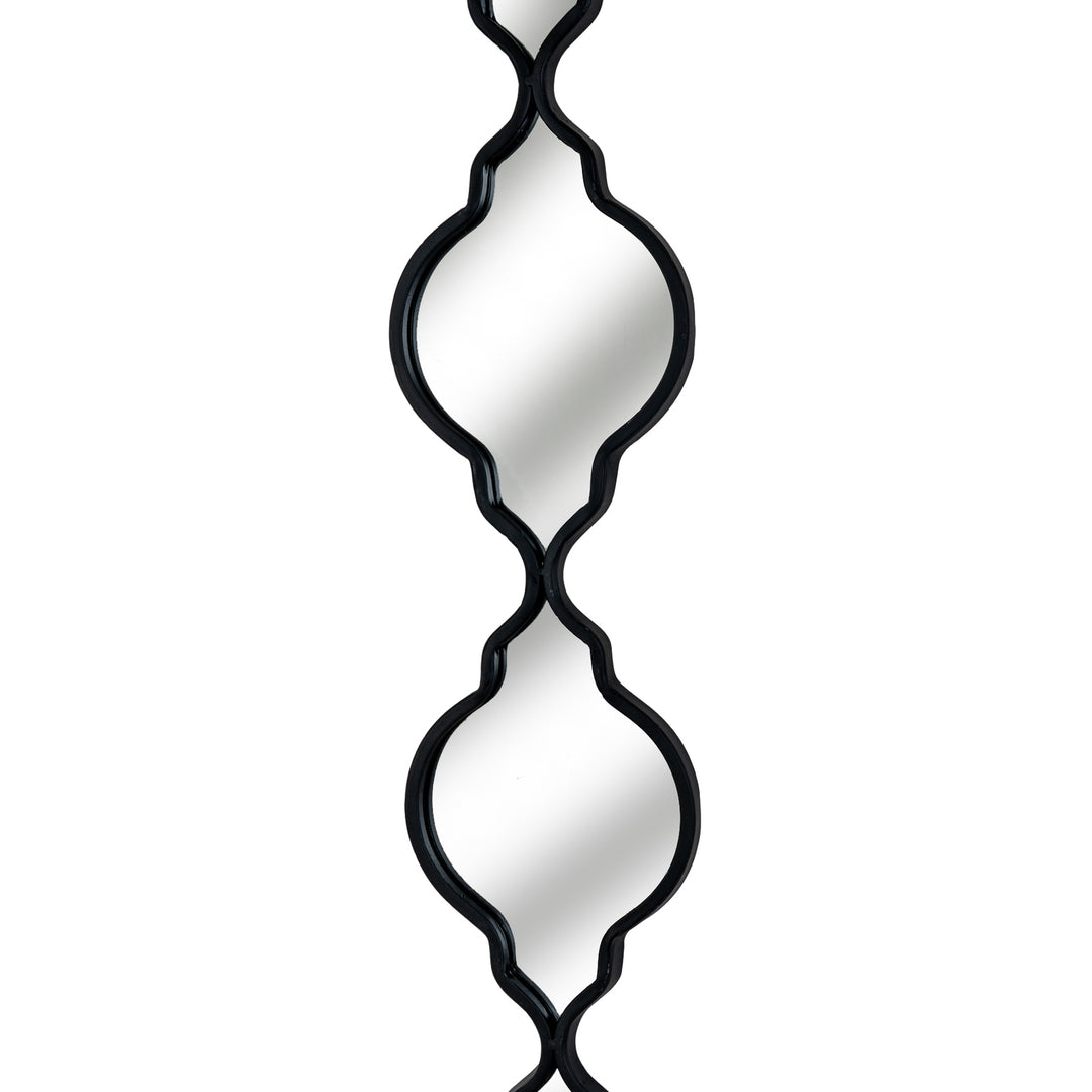 Black Quarterfoil Decorative Hanging Mirror