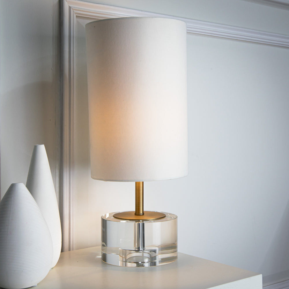 Zeke Table Lamp Roomset
