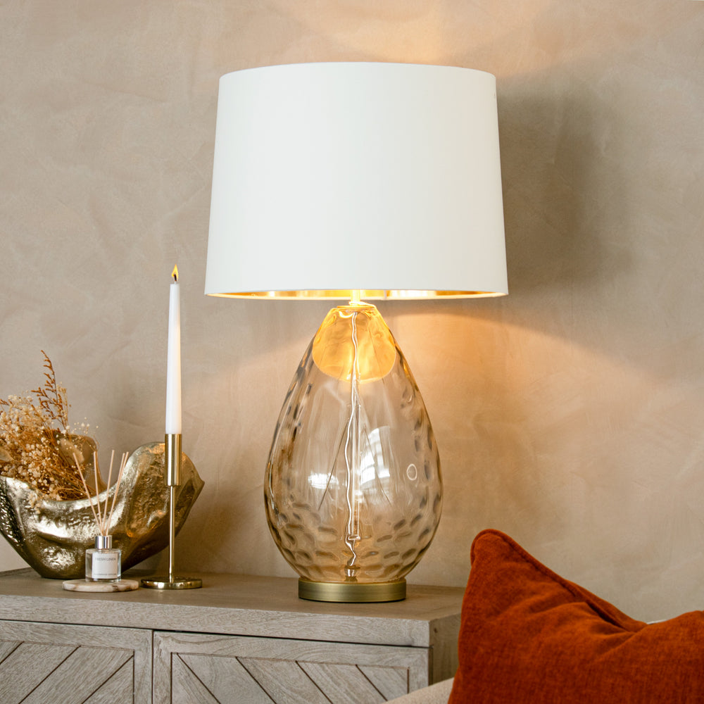 Oris Table Lamp Roomset
