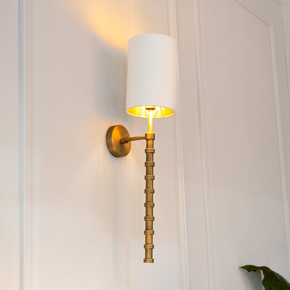 Falcon Wall Lamp Roomset