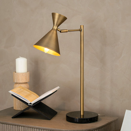 Fatu Desk Lamp