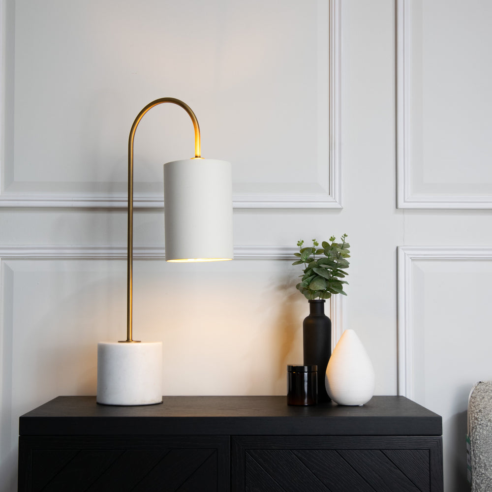 Tide Table Lamp Roomset