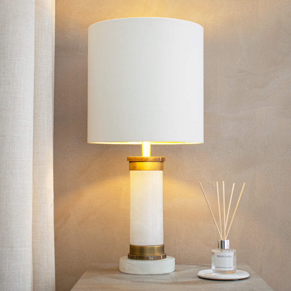 Tamara, table lamp    SNN Roomset