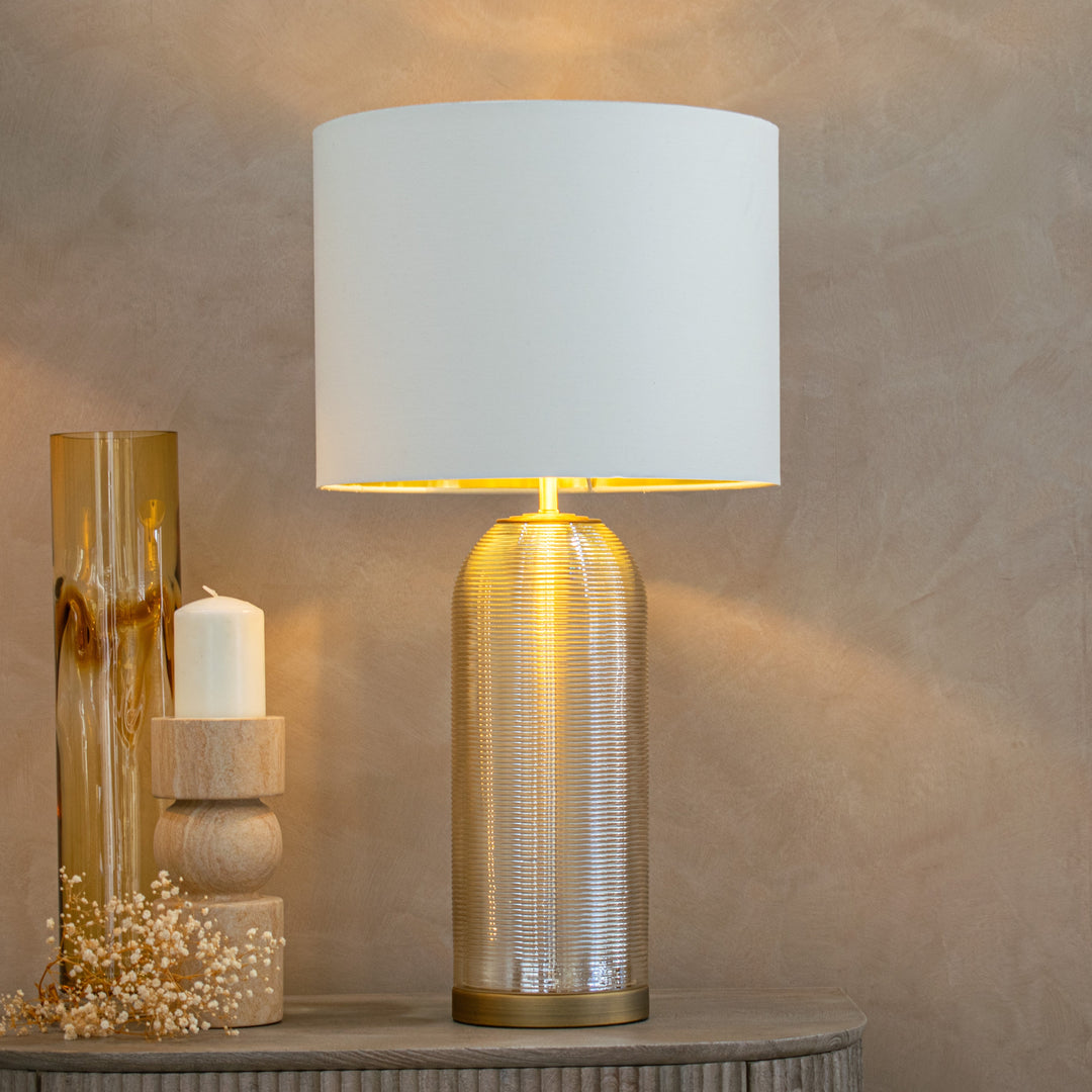 Quince Table Lamp Roomset