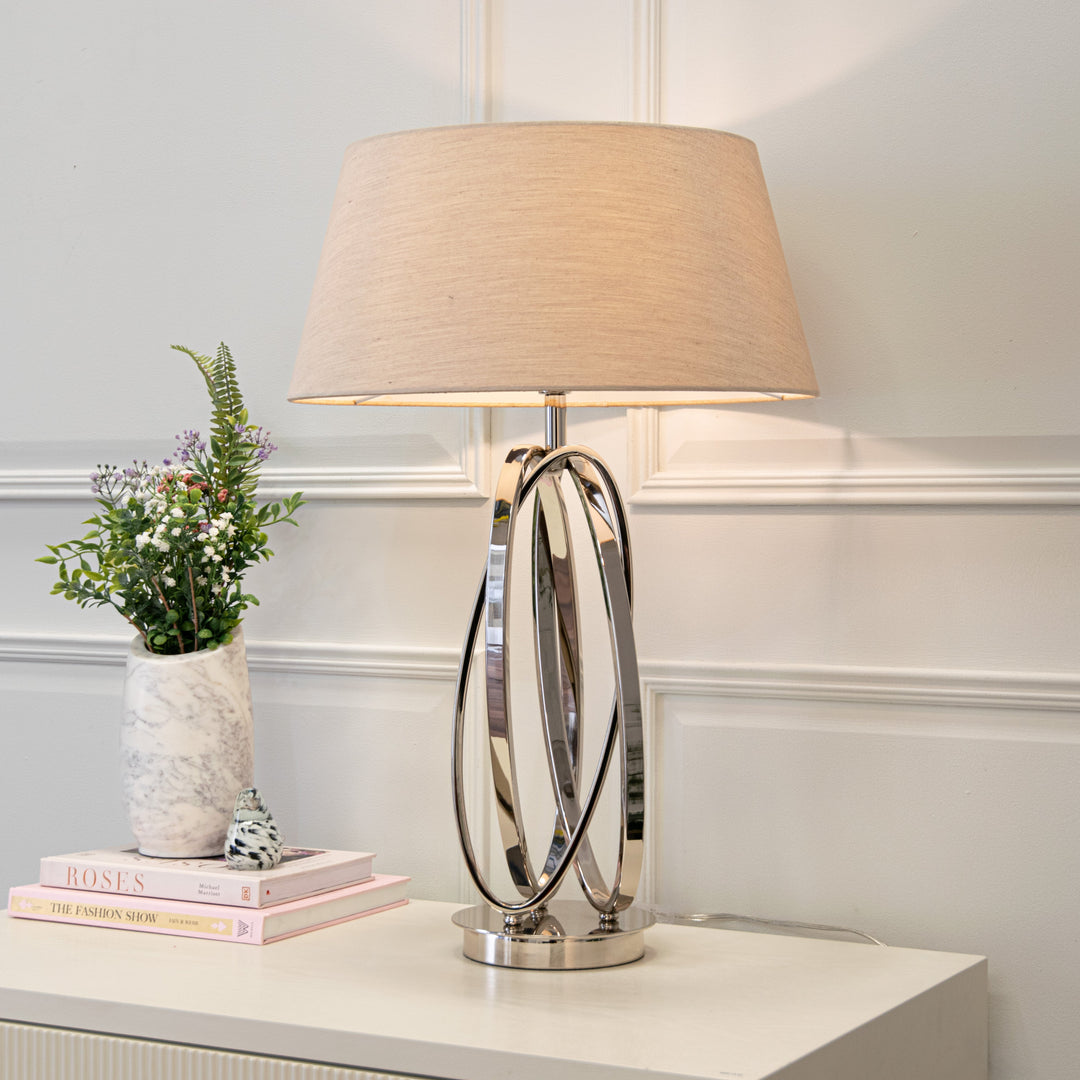 Wren Table Lamp Roomset