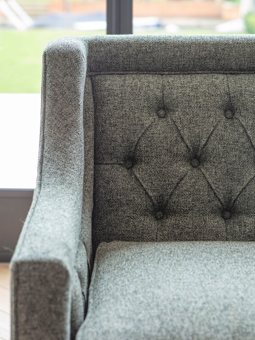 Theodore Buttoned Sofa Forest Green