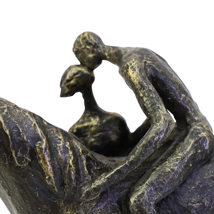 Kissing Couple with Horse Sculpture