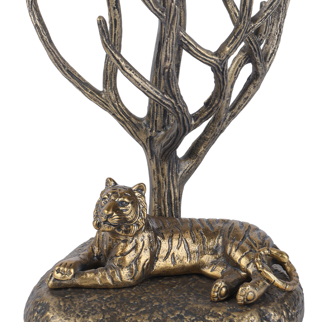 Kavari Tiger Lamp