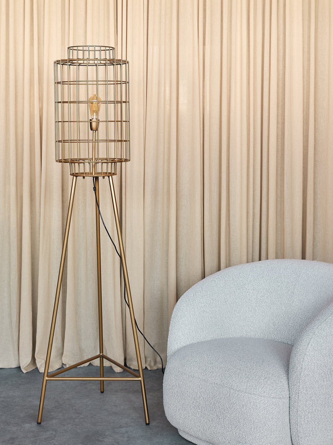 Mira Wire Floor Lamp 155cm
