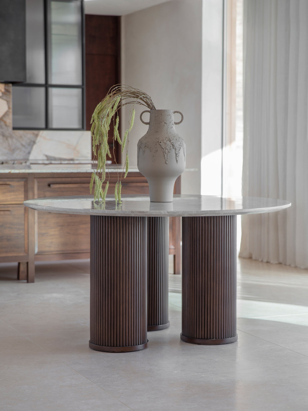 Whitwell Round Dining Table