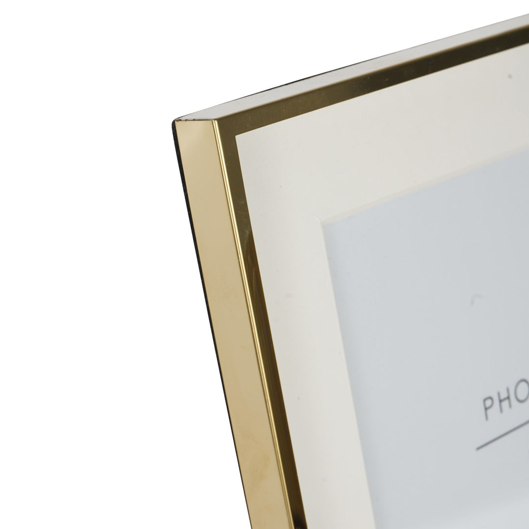 Strand Photo Frame Iron Gold 20x25cm 3D
