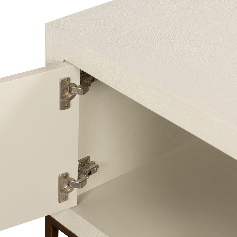 Hampton TV Unit Ivory Shagreen